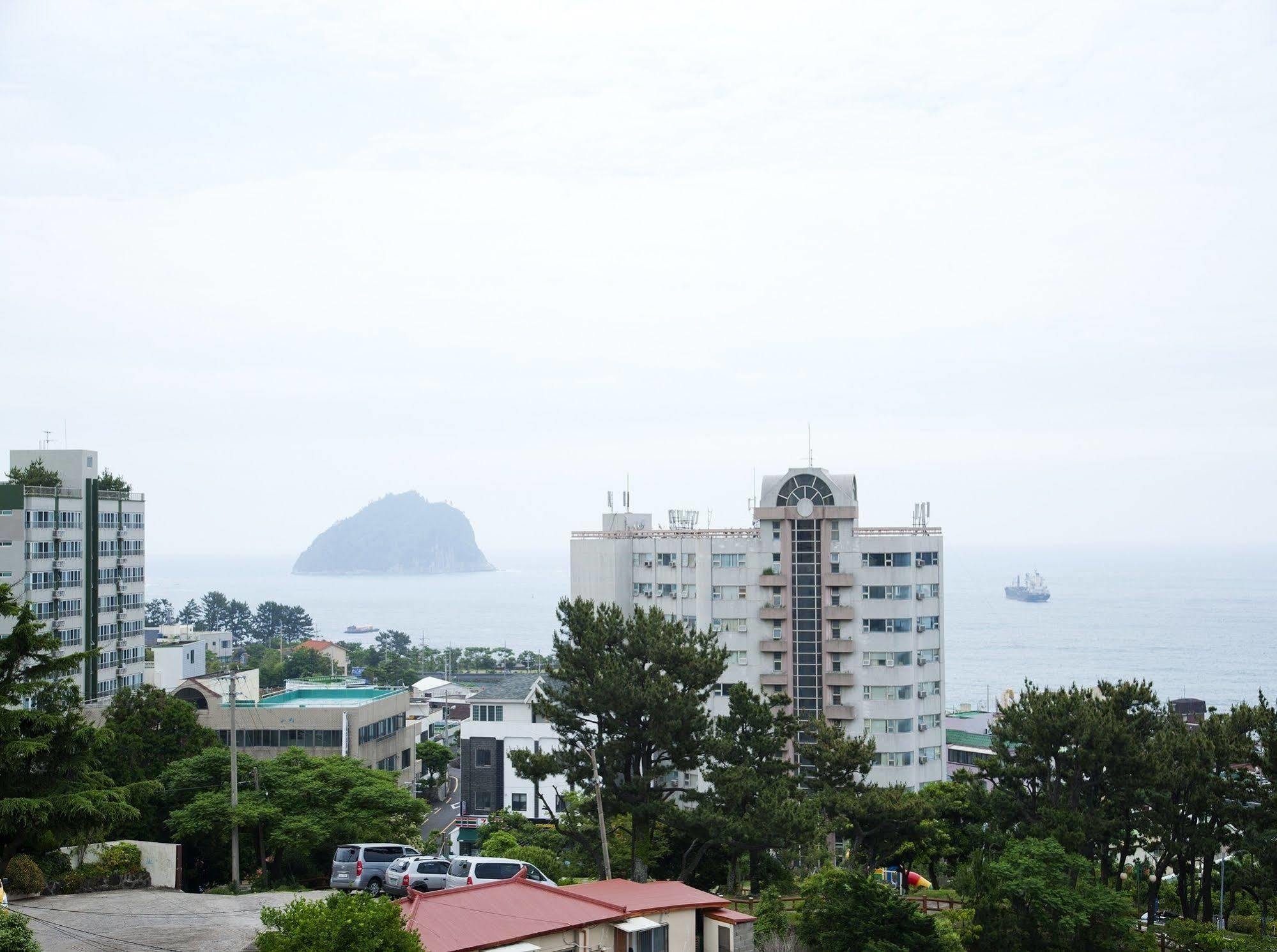 Hotel Good Inn Seogwipo Exterior foto